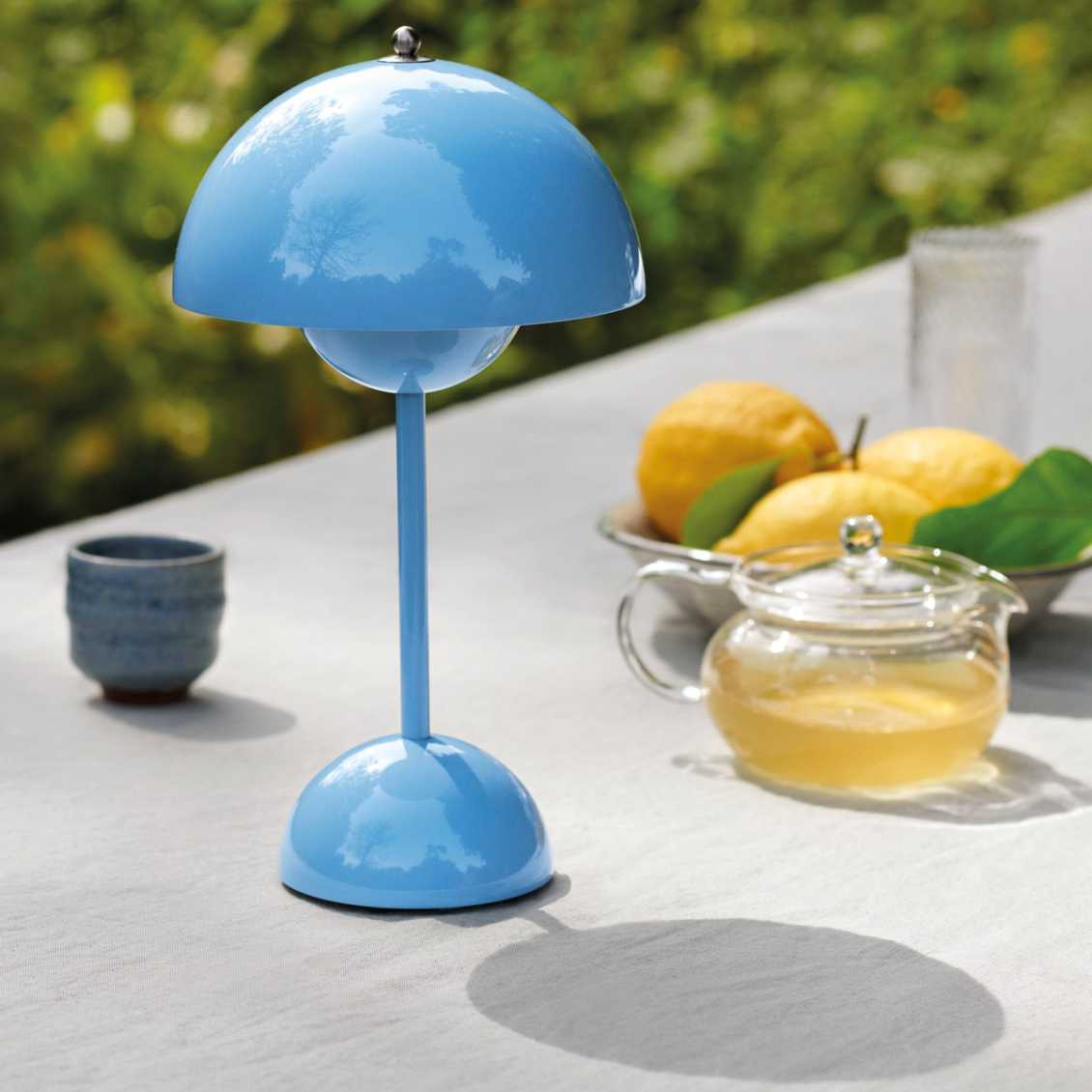 Lampe de table LED champignon minimaliste