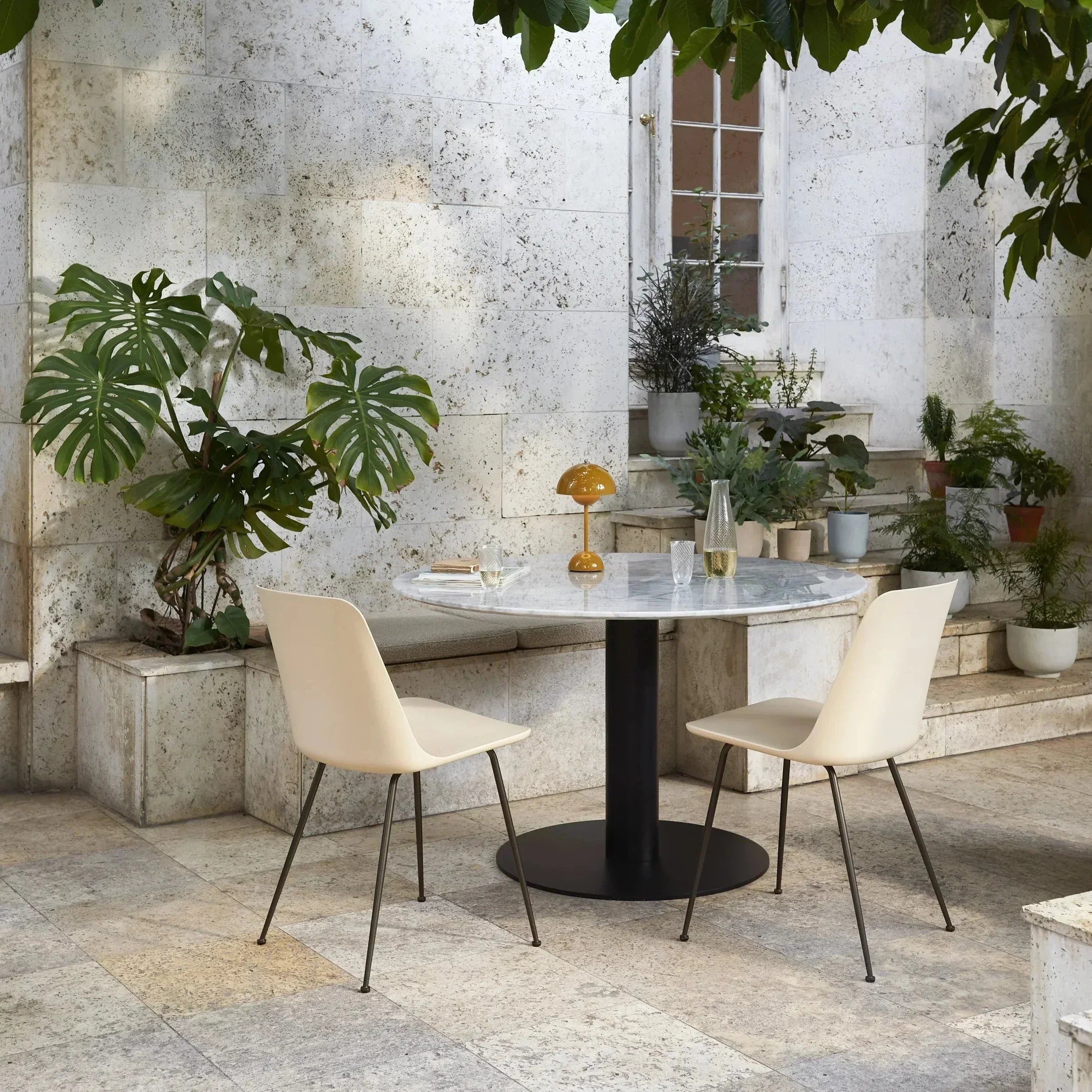 Lampe de table LED champignon minimaliste