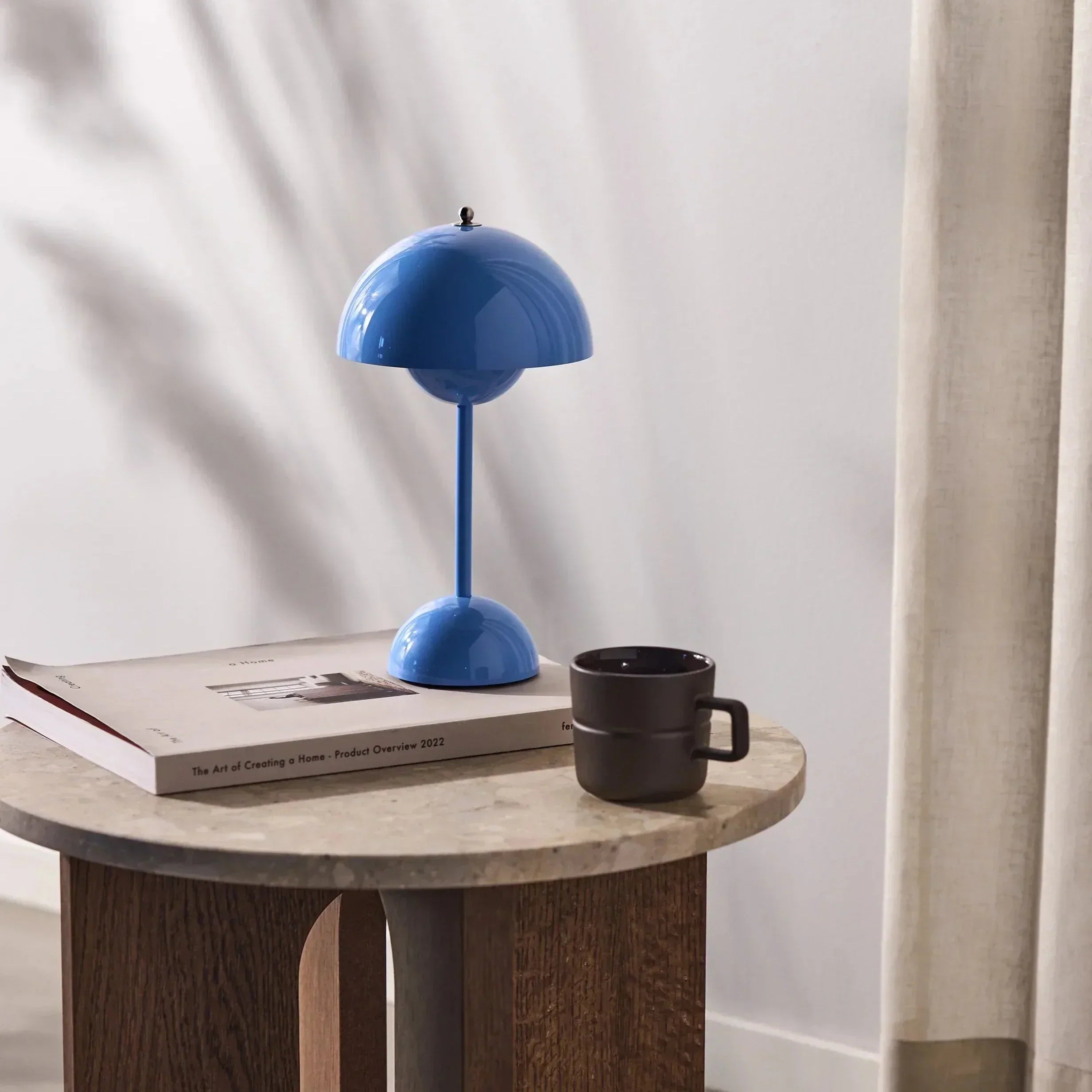 Lampe de table LED champignon minimaliste