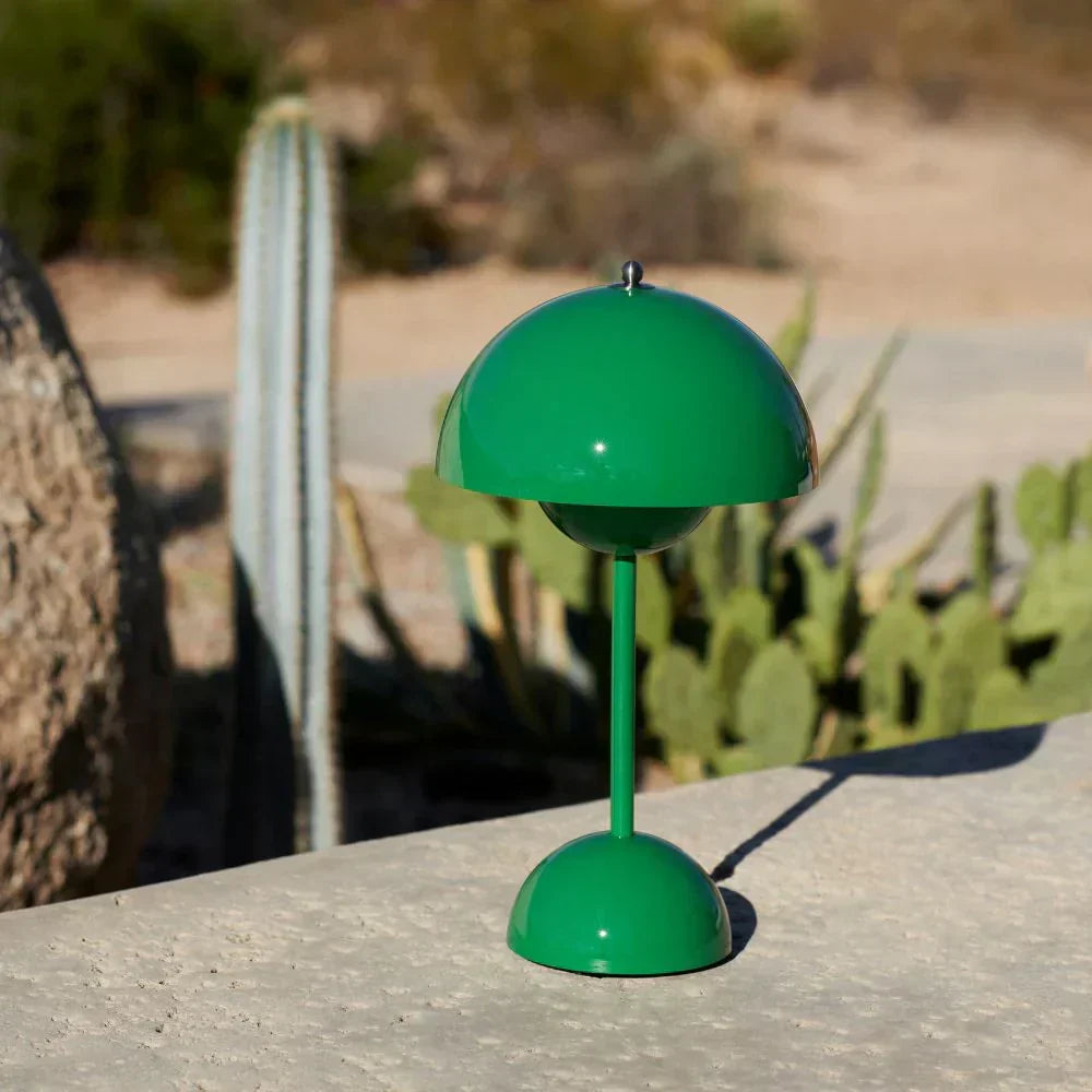 Lampe de table LED champignon minimaliste