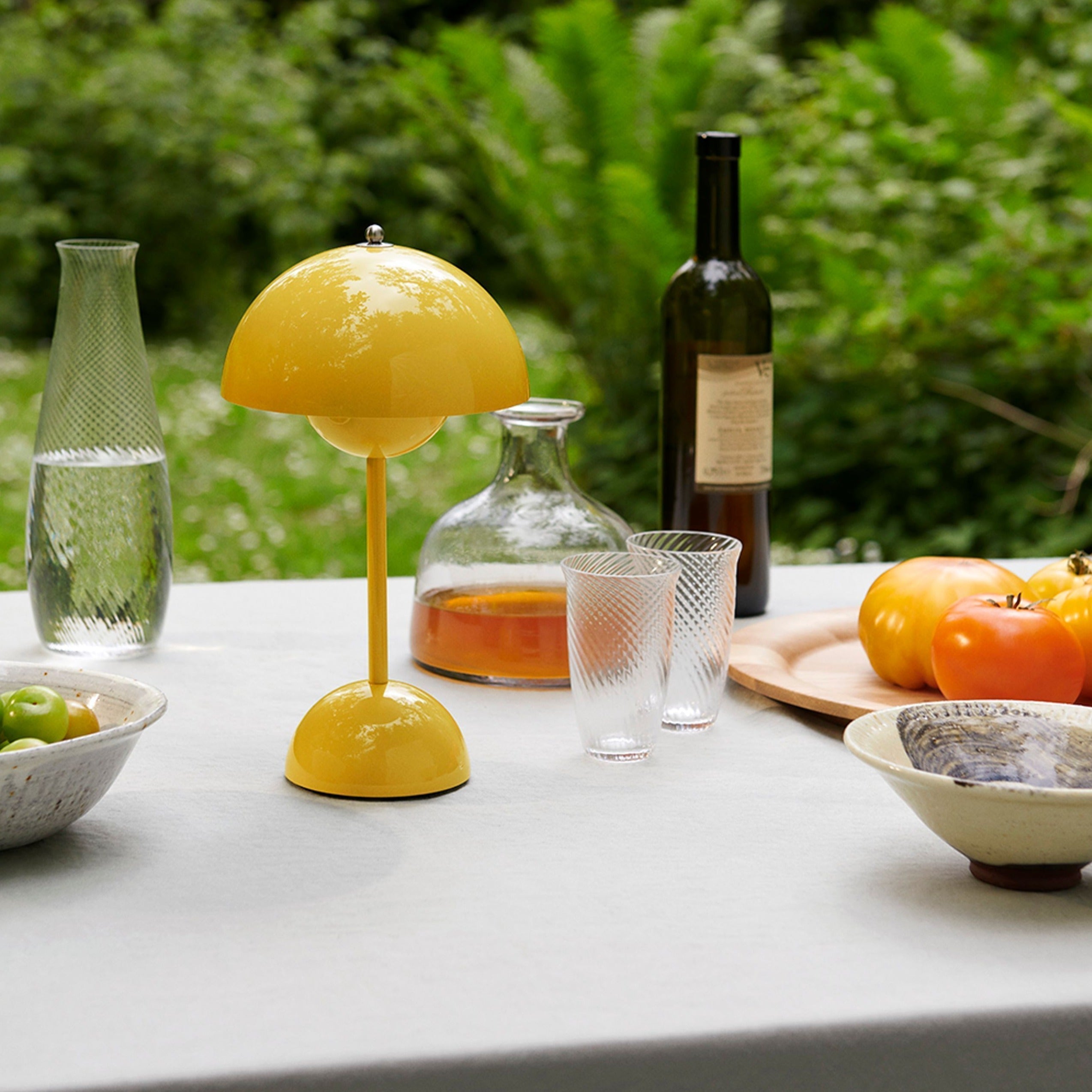 Lampe de table LED champignon minimaliste